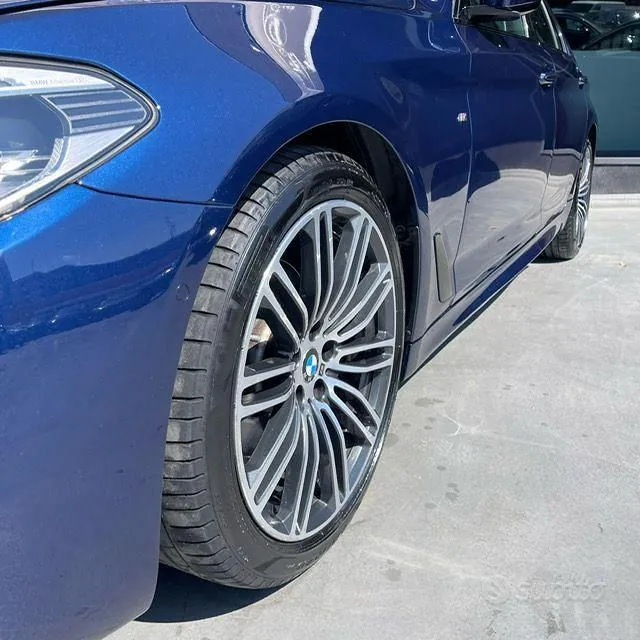 BMW 5 Series 2017 photo 4