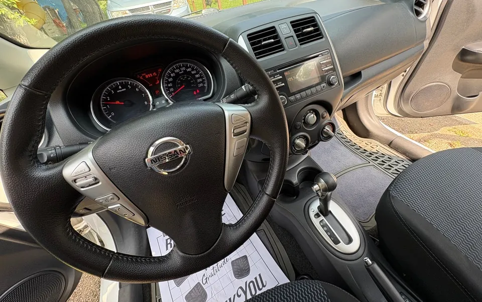 Nissan Versa Note 2014 photo 5