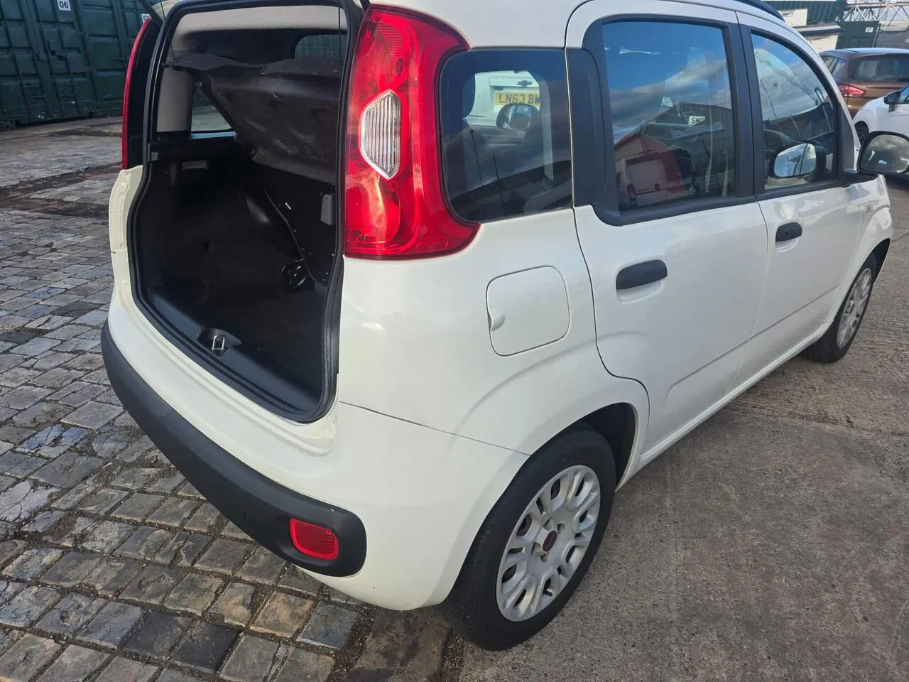 Fiat Panda 2013 photo 2