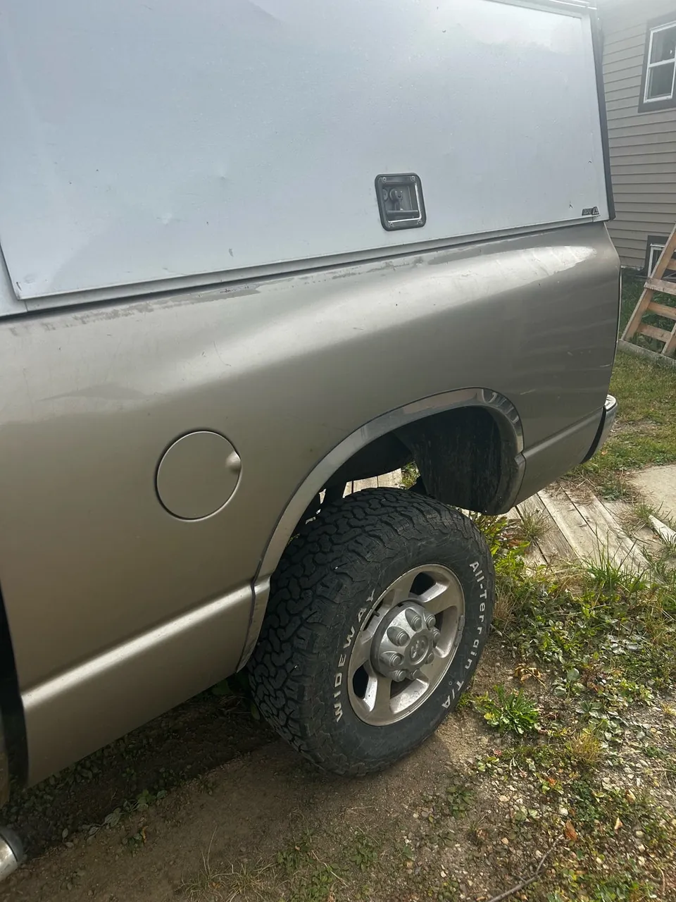 Dodge Ram 2500 2006 photo 2