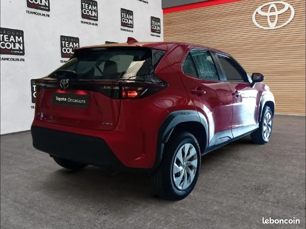 Toyota Yaris Cross 2024 photo 3