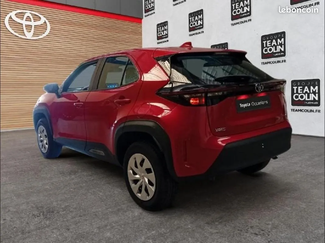 Toyota Yaris Cross 2024 photo 2