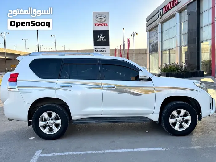 Toyota Prado 2010 photo 2