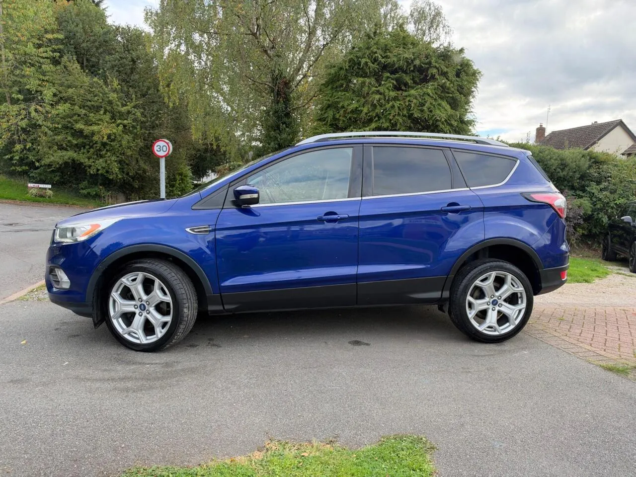 Ford Kuga 2017 photo 2