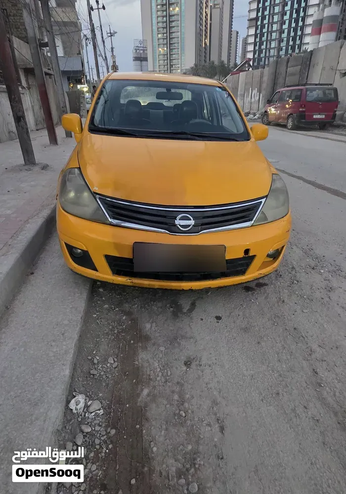 Nissan Versa