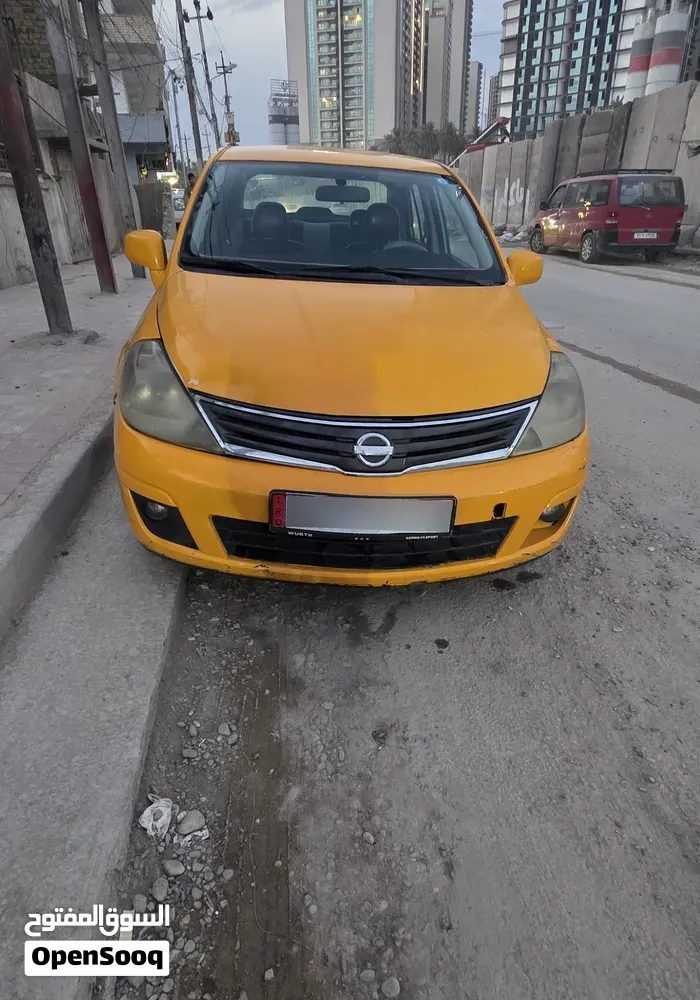 Nissan Versa 2010 photo 5