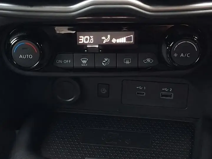 Nissan Juke 2024 photo 5