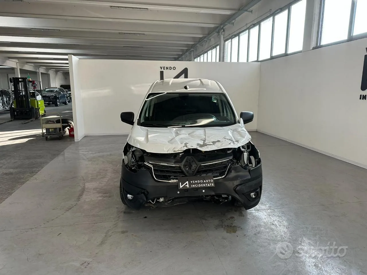 Renault Express 2024 photo 2