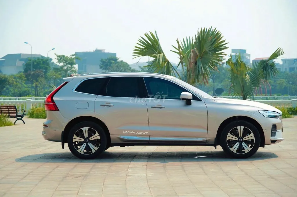 Volvo Xc60 2025 photo 2
