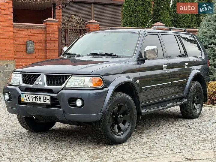 Mitsubishi Pajero Sport