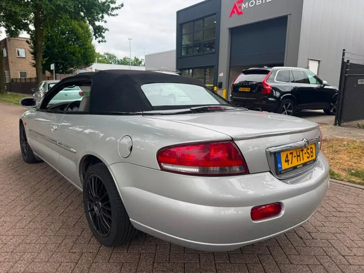 Chrysler Sebring 2001 photo 3
