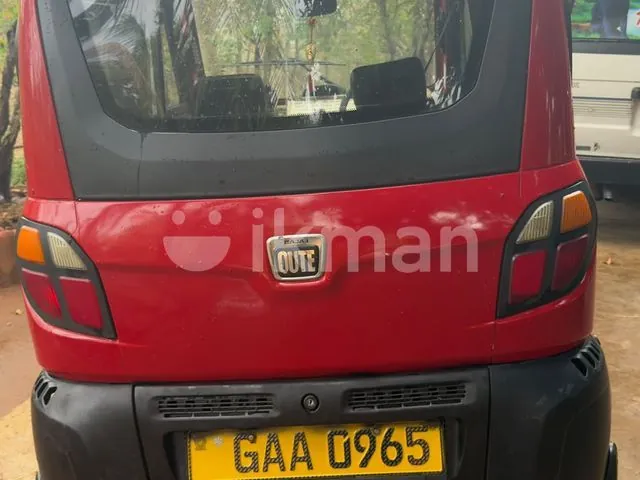 Bajaj Qute 2019 photo 2