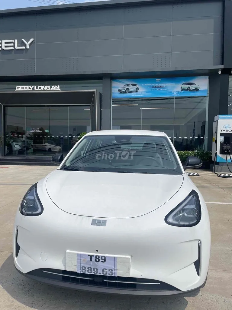 Geely Ex2