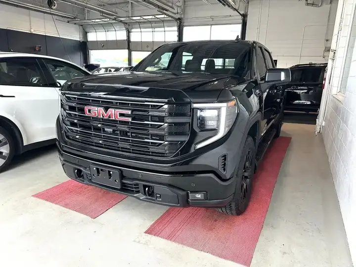 GMC Sierra 1500 2025 photo 3
