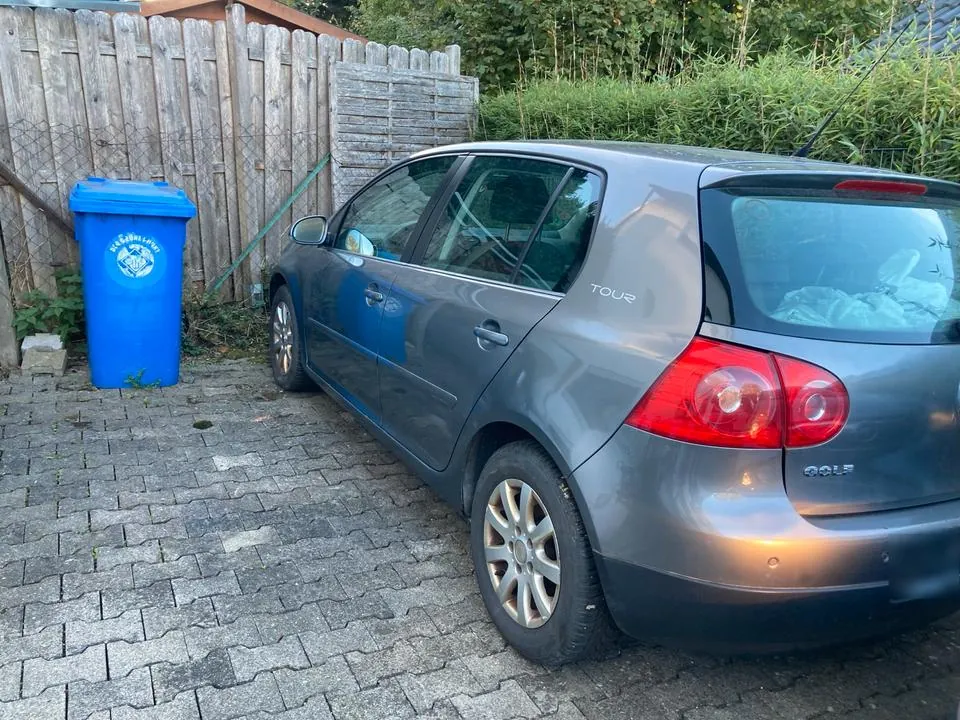 Volkswagen Golf V