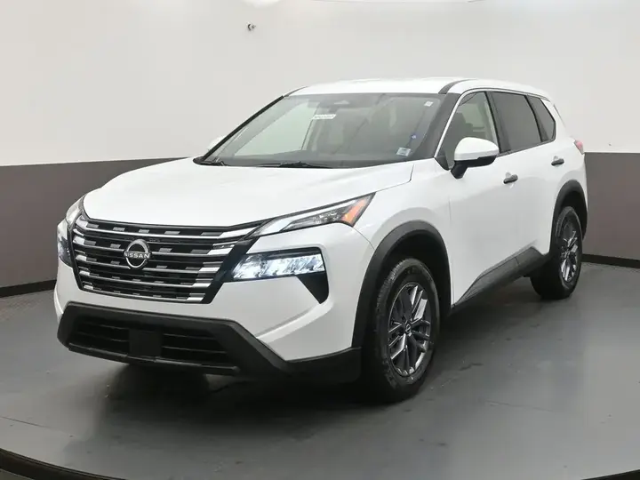 Nissan Rogue 2026 photo 3