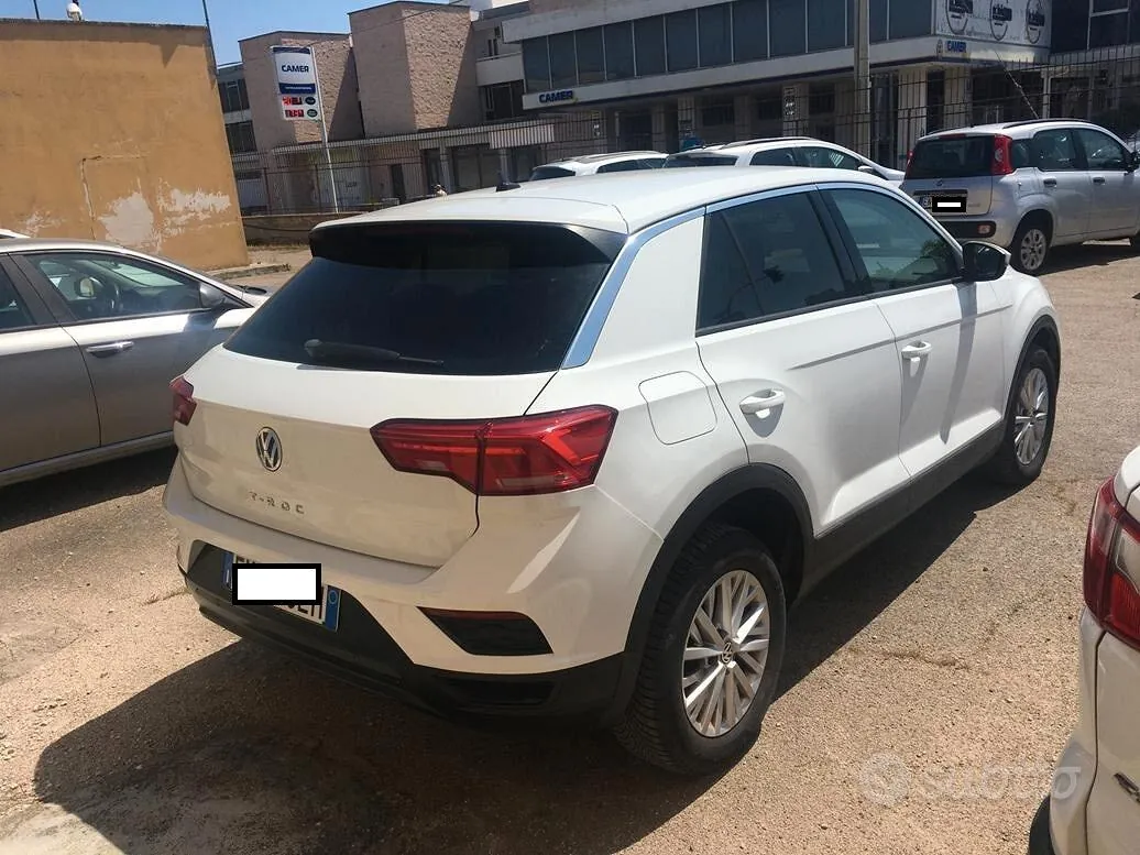Volkswagen T-Roc 2019 photo 3