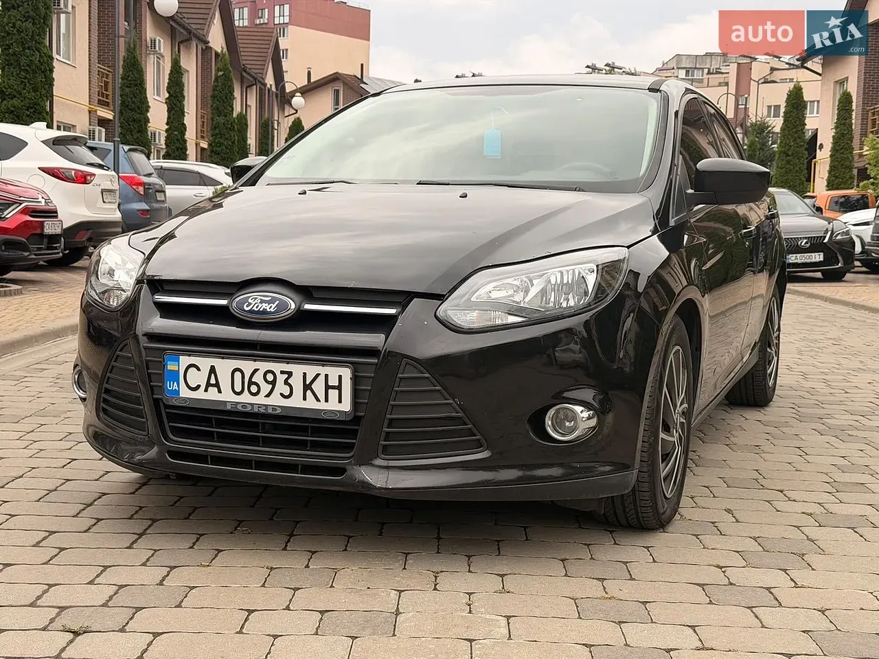 Ford Focus 2011 photo 2
