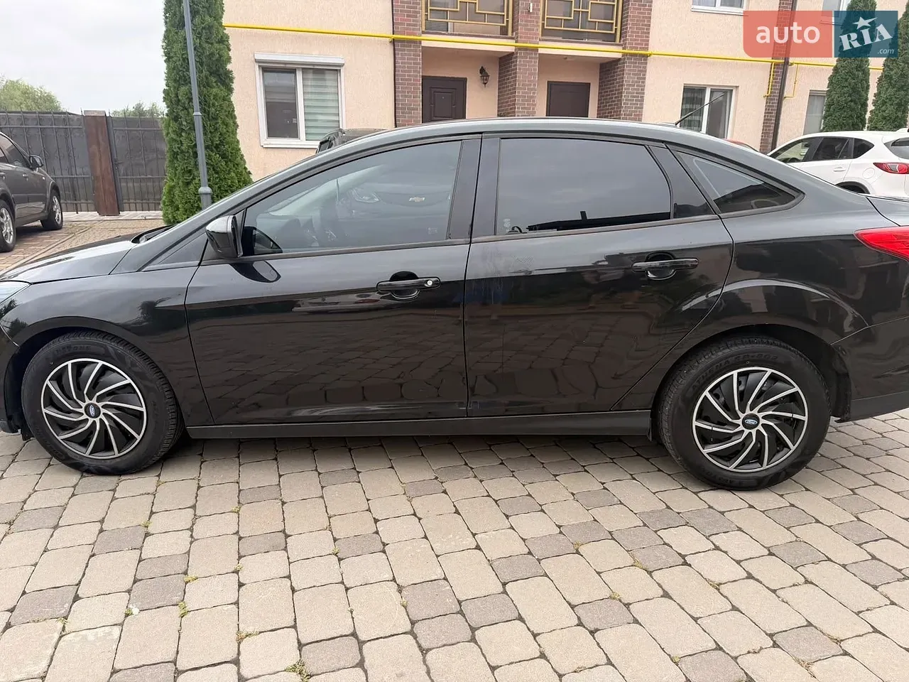 Ford Focus 2011 photo 5