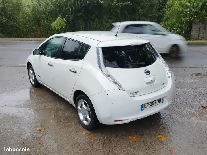 Nissan Leaf 2017 photo 4