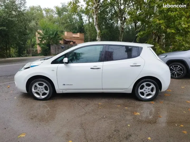Nissan Leaf 2017 photo 5