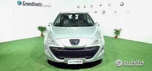 Peugeot 308 2010 photo 2