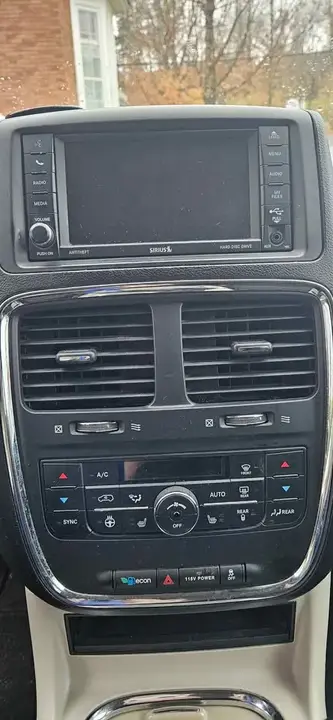 Dodge Grand Caravan 2013 photo 4