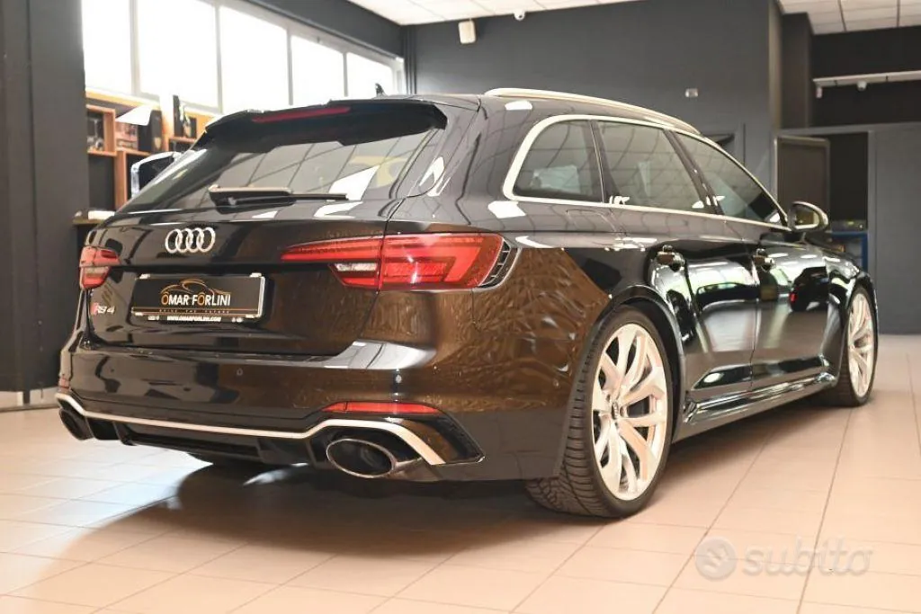 Audi Rs4 2018 photo 3