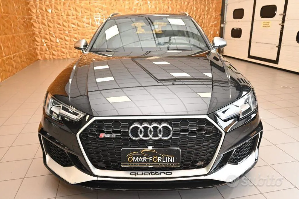 Audi Rs4 2018 photo 5