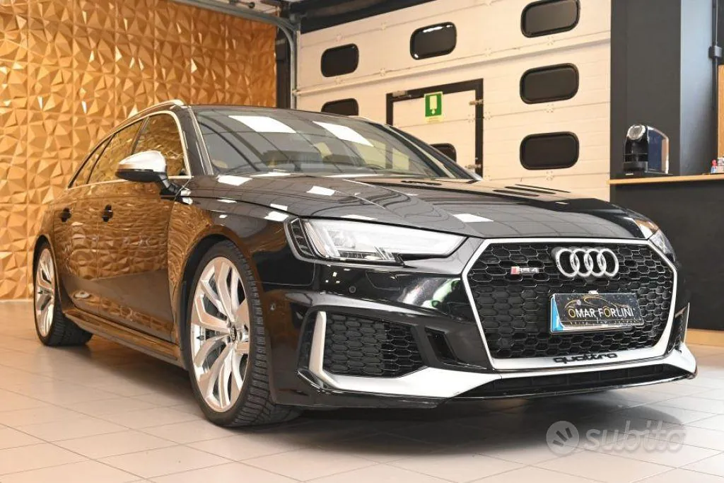 Audi Rs4 2018 photo 2