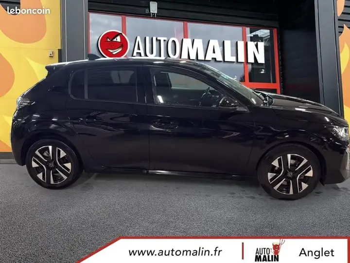 Peugeot 208 2025 photo 4
