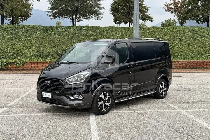 Ford Tourneo Custom