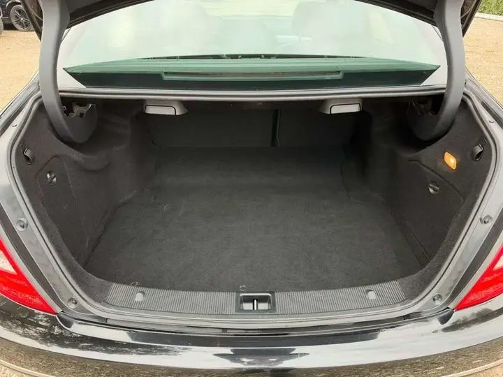 Mercedes-Benz C 220 2012 photo 5