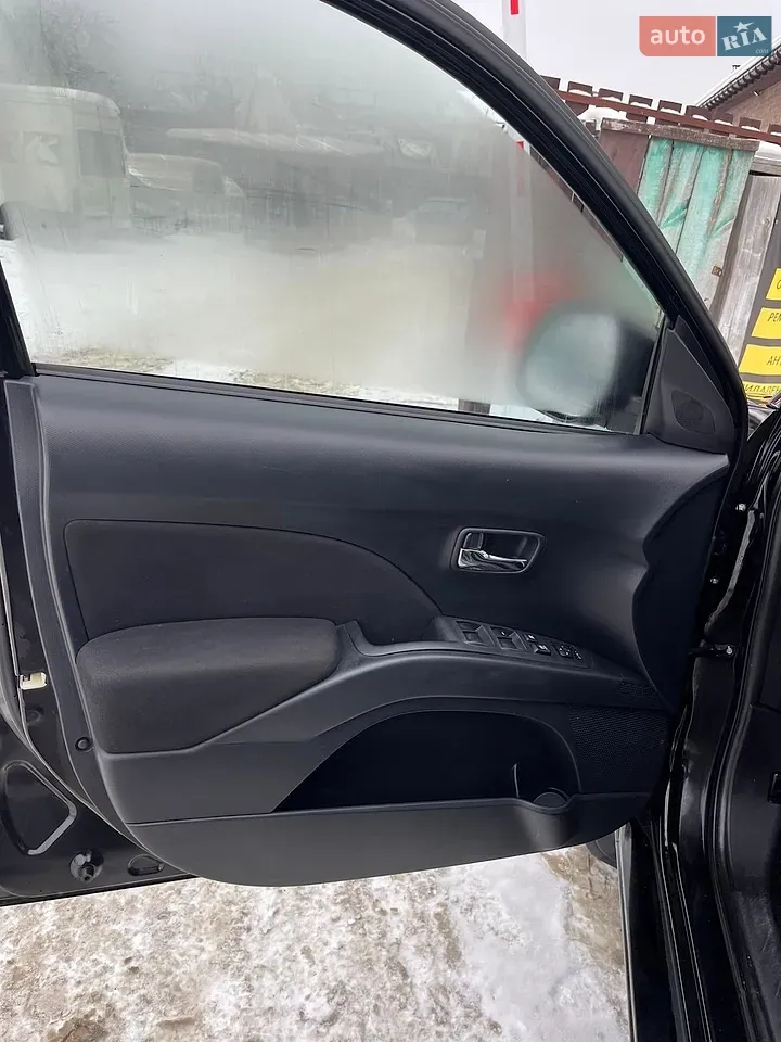 Peugeot 4007 2009 photo 5