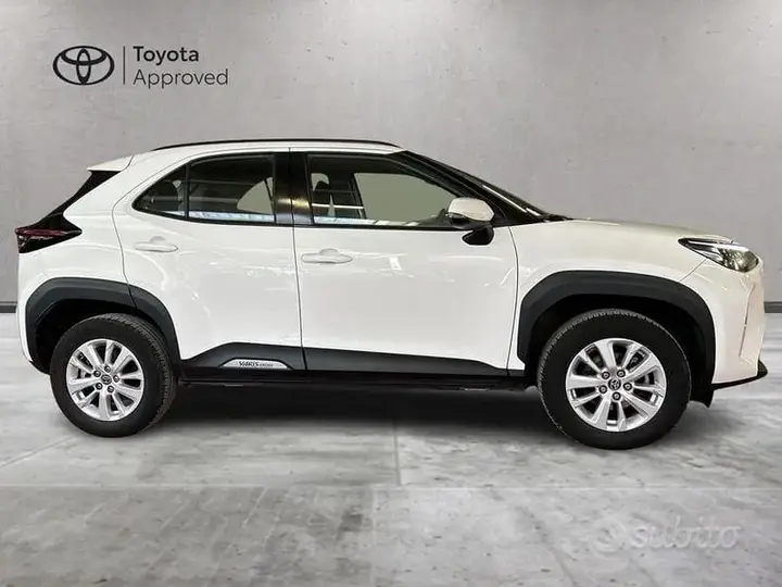 Toyota Yaris Cross 2023 photo 4