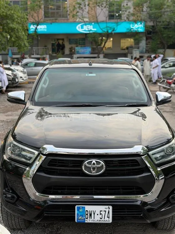 Toyota Hilux