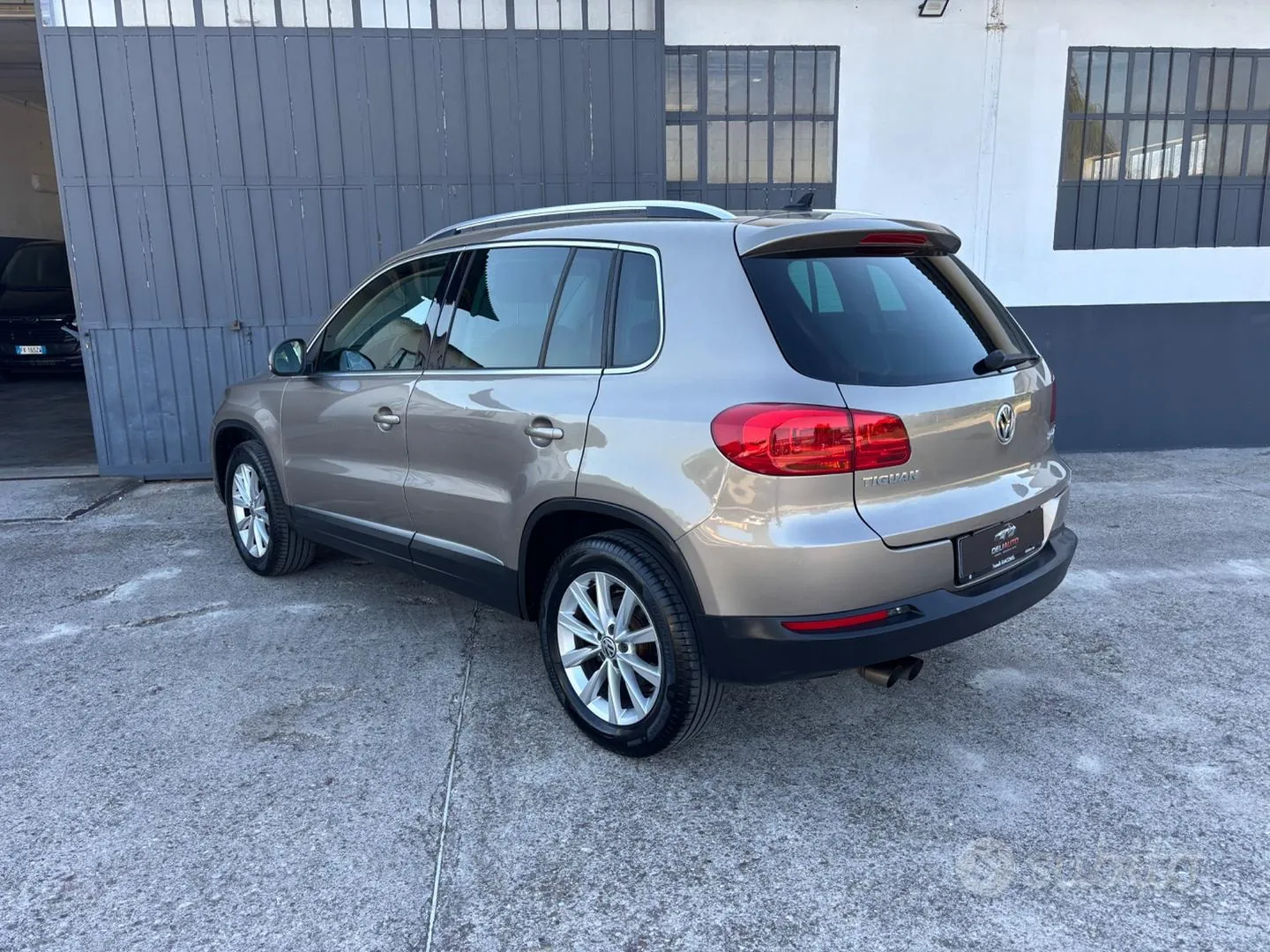 Volkswagen Tiguan 2012 photo 5