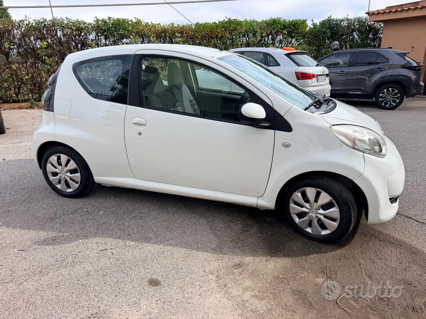 Citroen C1 2011 photo 4