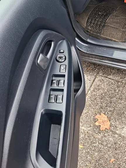 Kia Rio 2016 photo 2