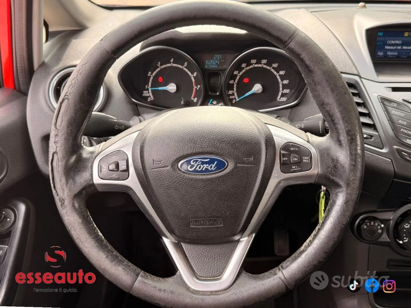 Ford Fiesta 2017 photo 2