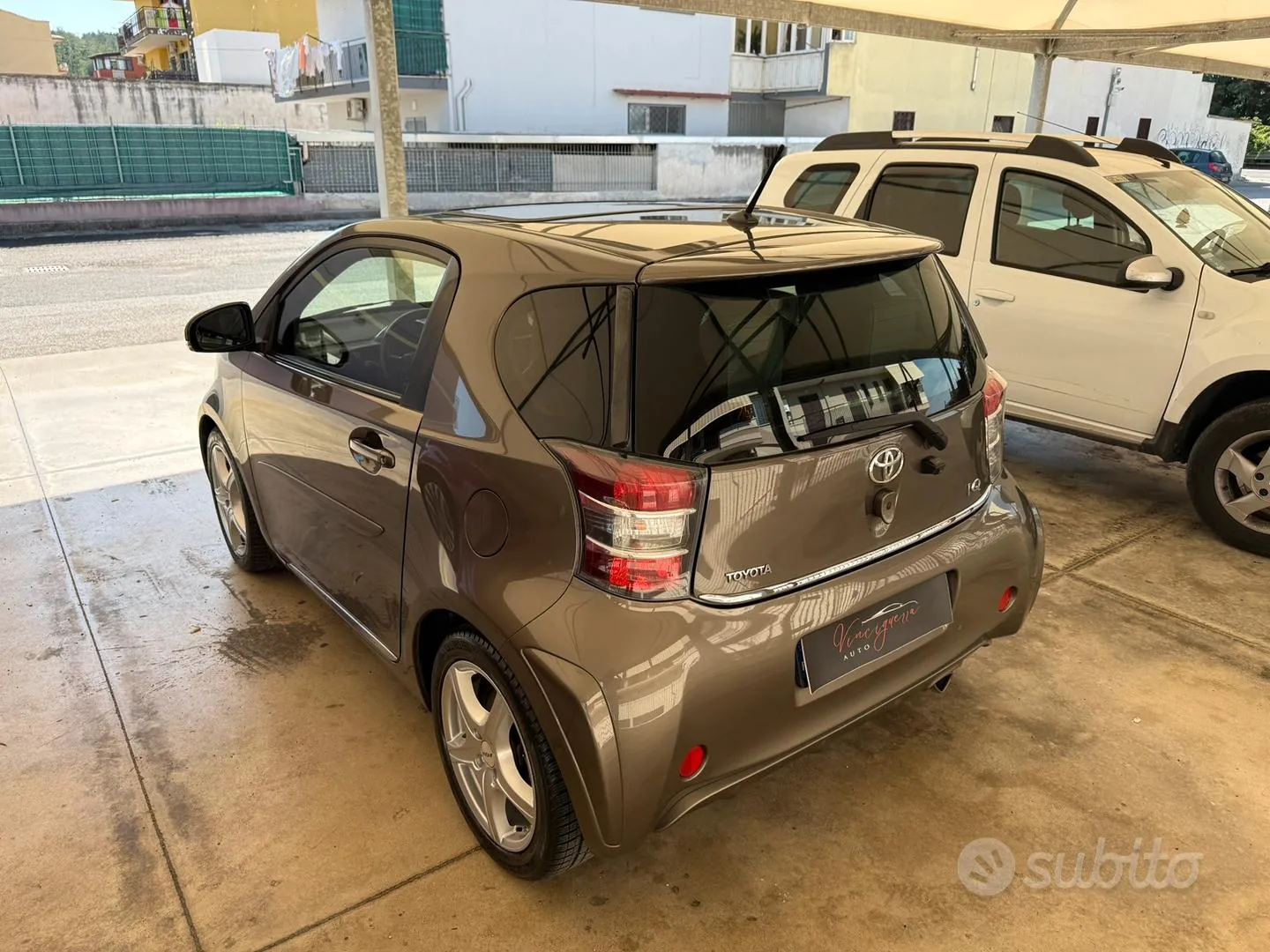 Toyota Iq 2013 photo 4