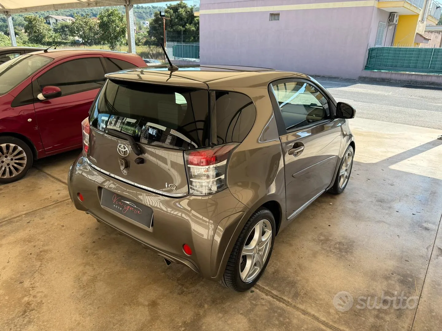 Toyota Iq 2013 photo 3