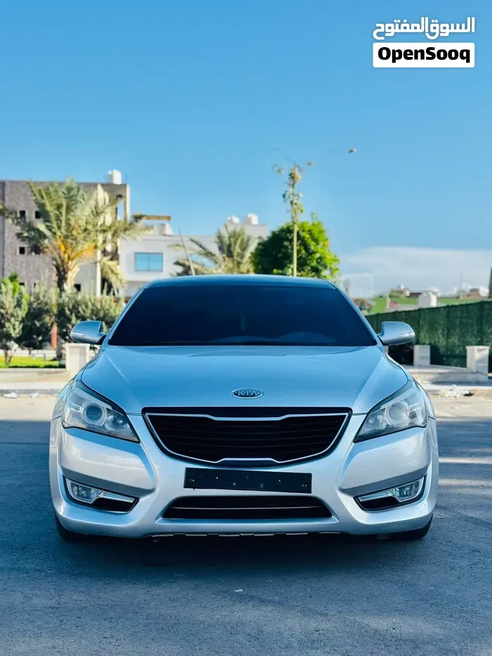 Kia Cadenza 2012 photo 4