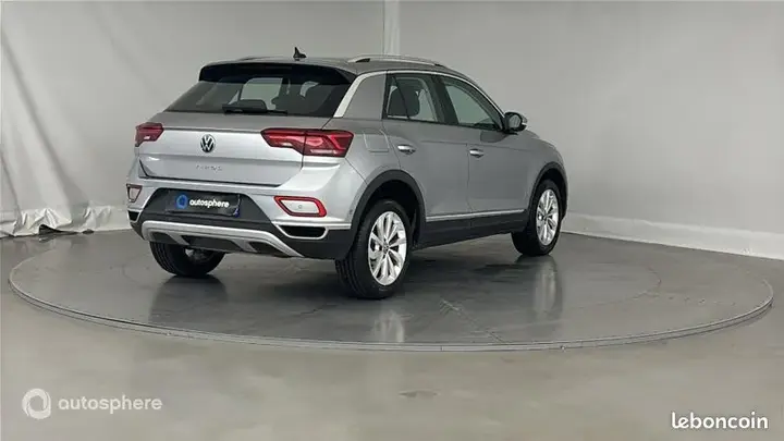 Volkswagen T-Roc 2023 photo 5
