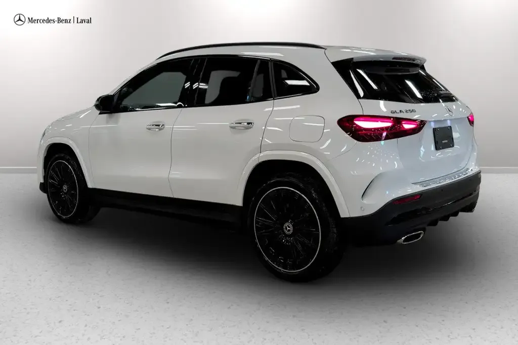 Mercedes-Benz Gla 2026 photo 4