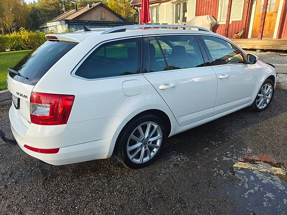 Skoda Octavia 2016 photo 3
