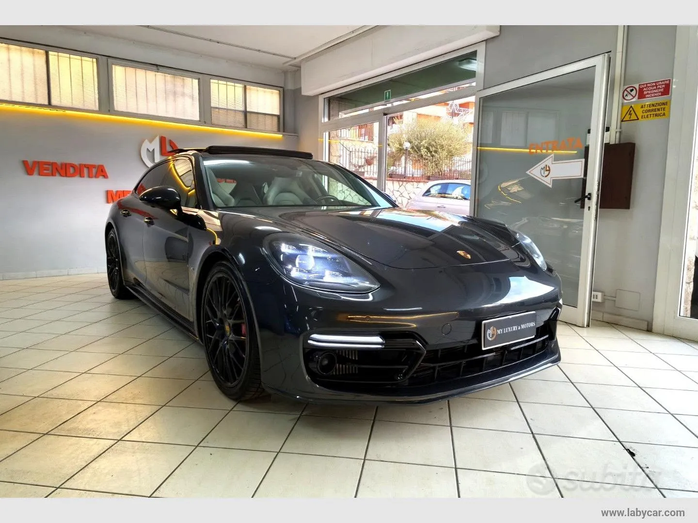 Porsche Panamera