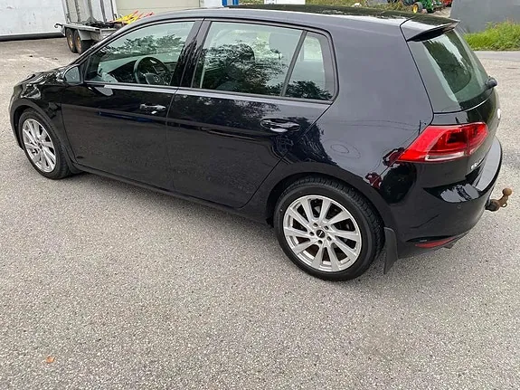 Volkswagen Golf 2013 photo 3