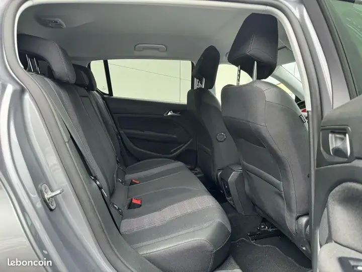 Peugeot 308 2020 photo 4