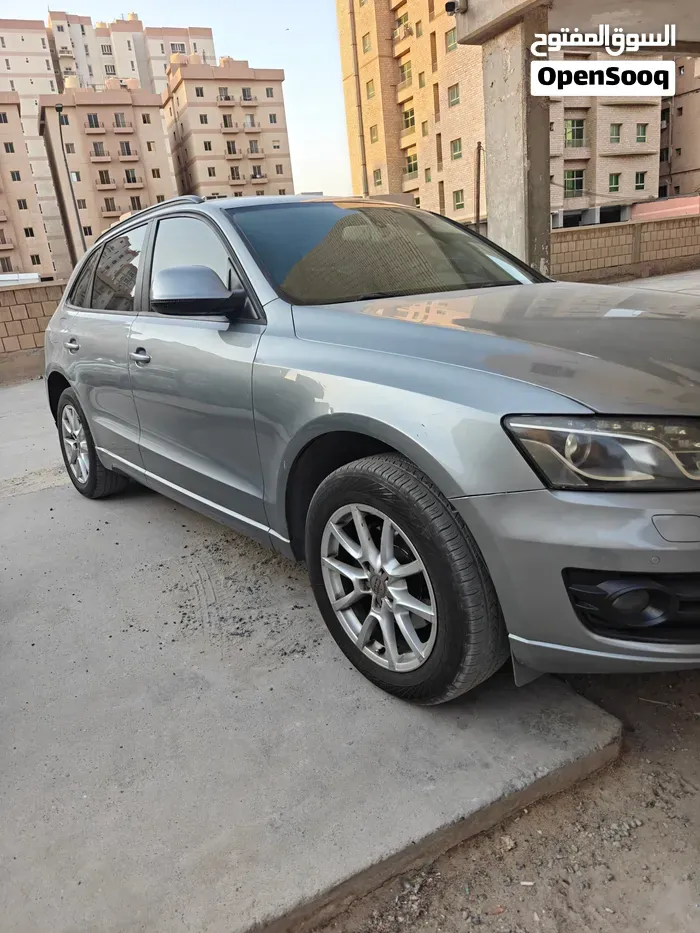 Audi Q5 2012 photo 3